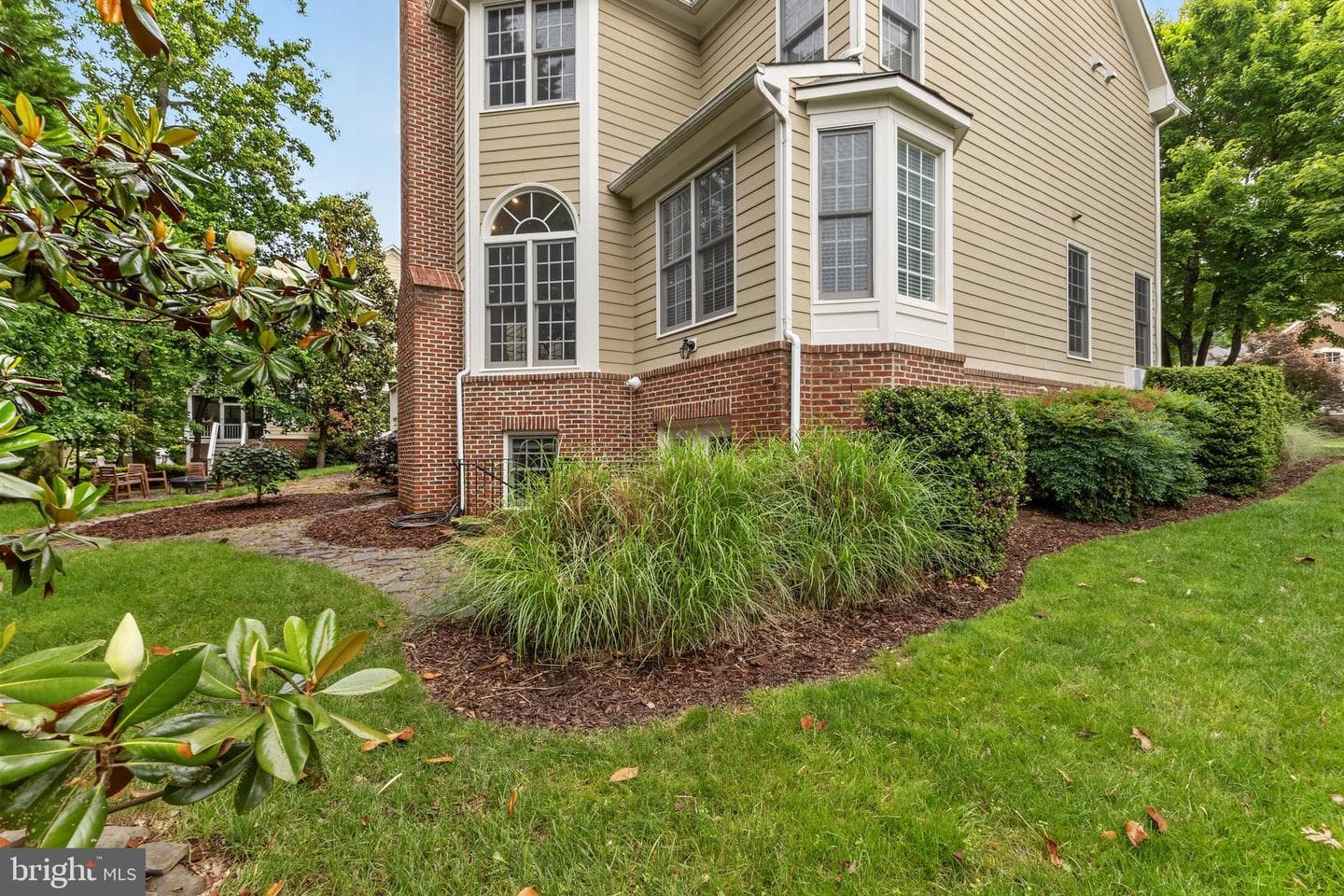 8020 Amsterdam Court photo 71