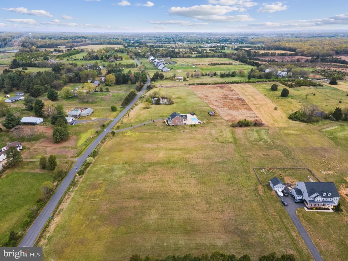 14081 Carriage Ford Road photo 34