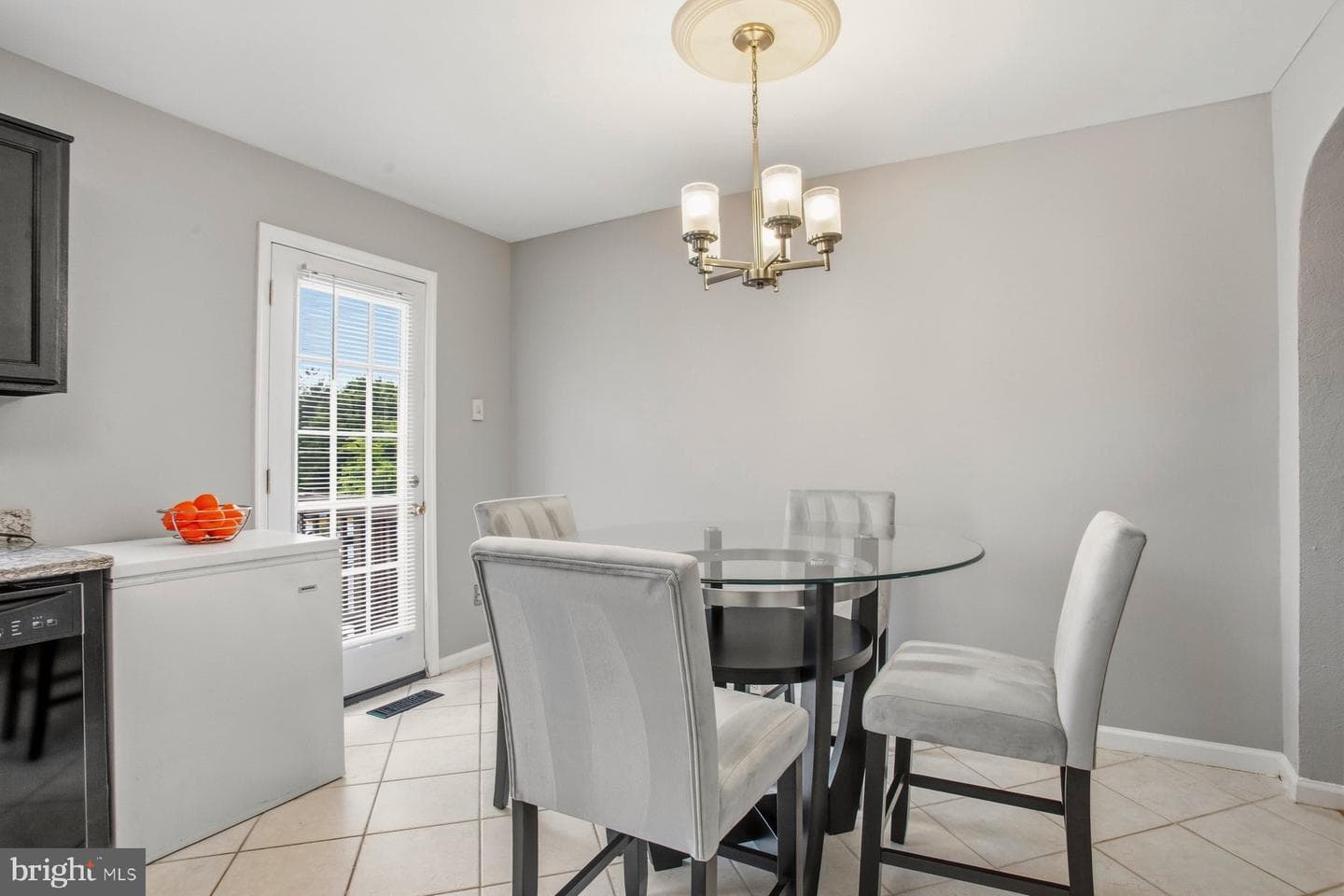 1736 Tiger Lily Circle photo 12