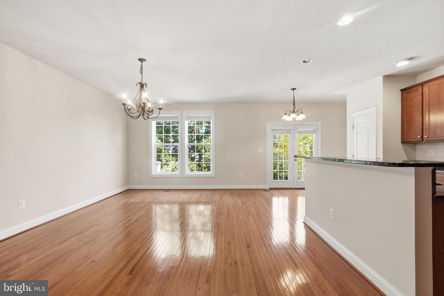 16108 Pitner St photo 10