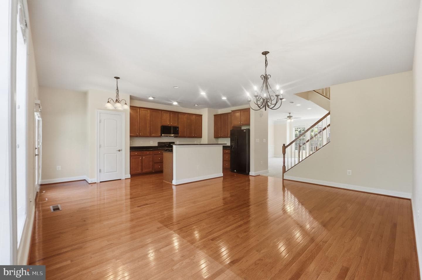 16108 Pitner St photo 11