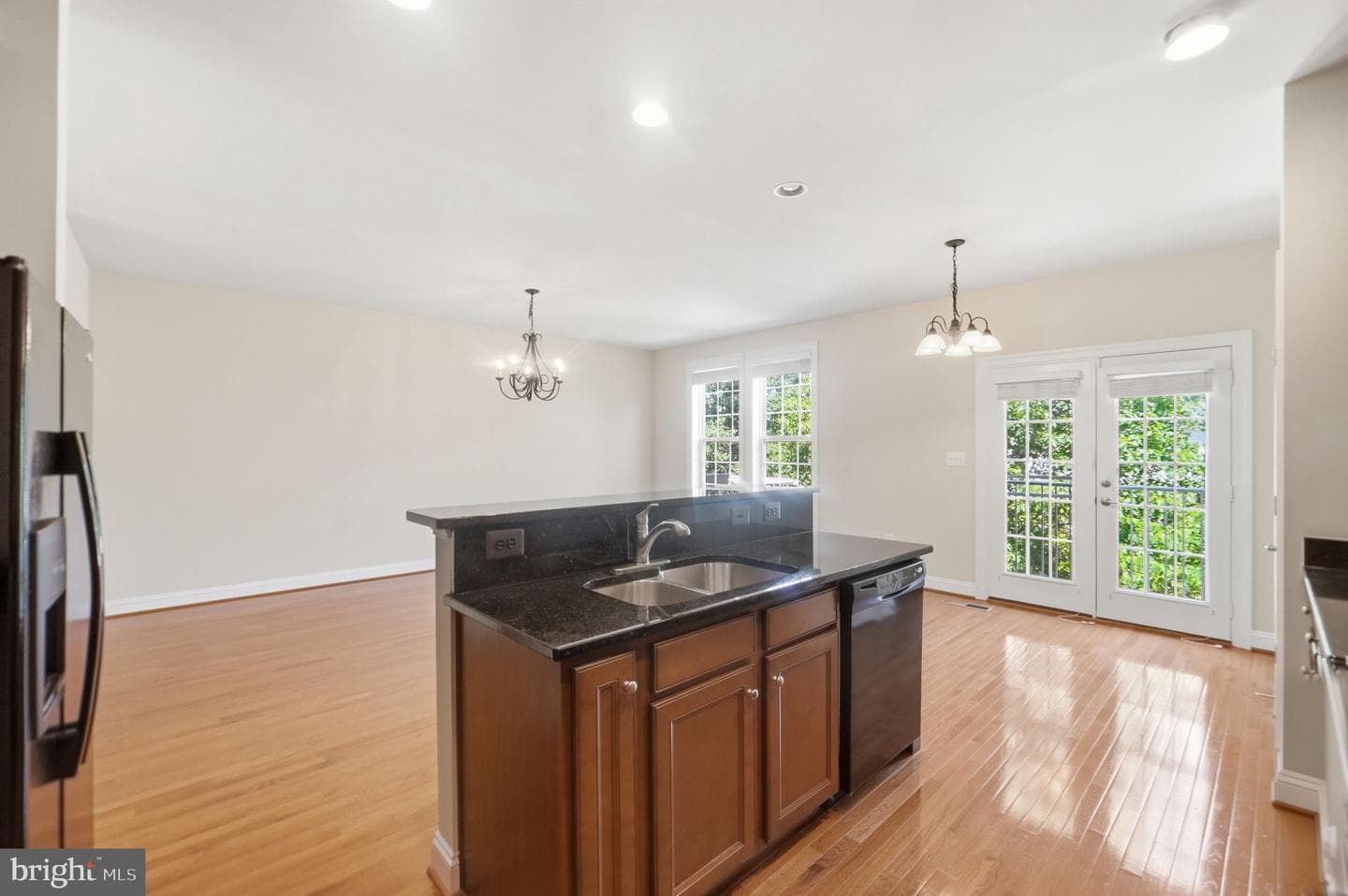 16108 Pitner St photo 12