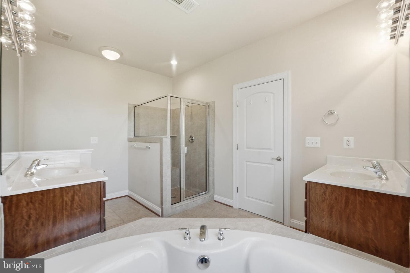 16108 Pitner St photo 19