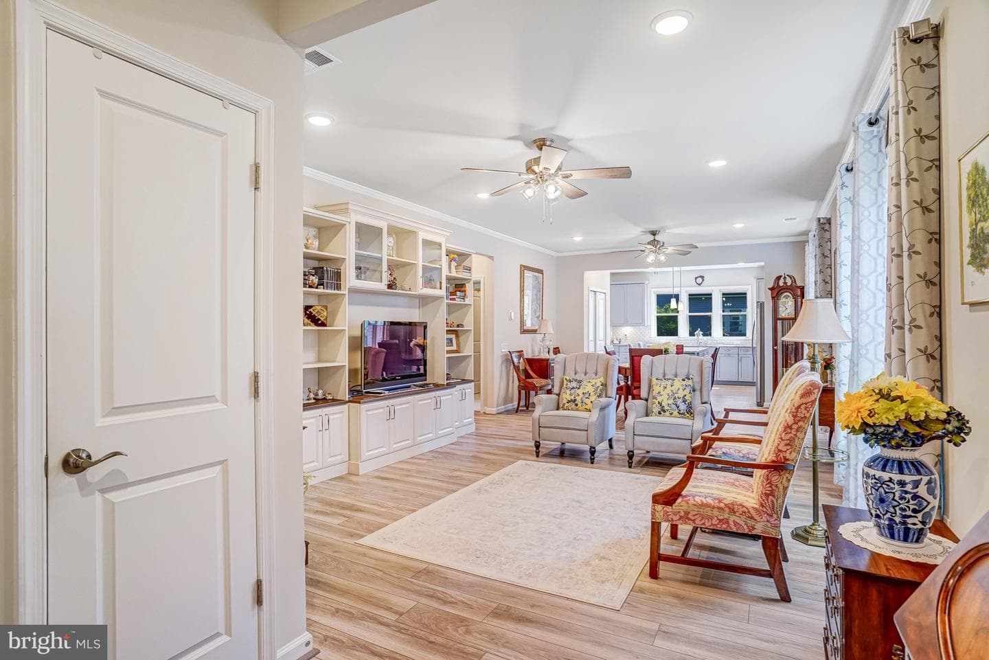 6373 Virginia Bluebell Lane photo 6