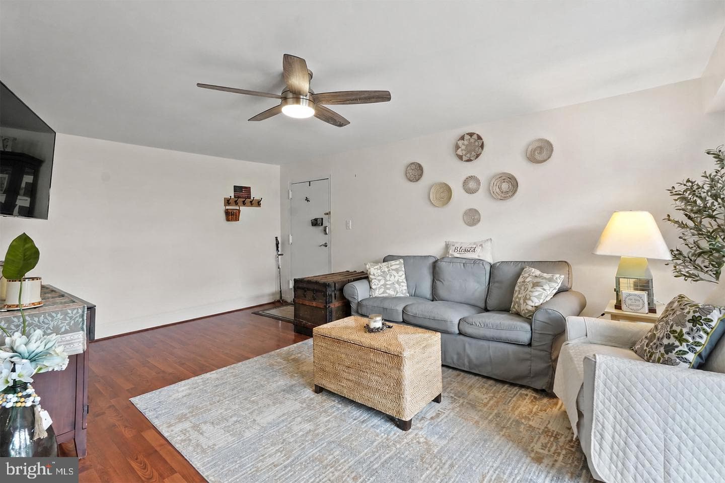 12717 Gordon Boulevard #120, Woodbridge