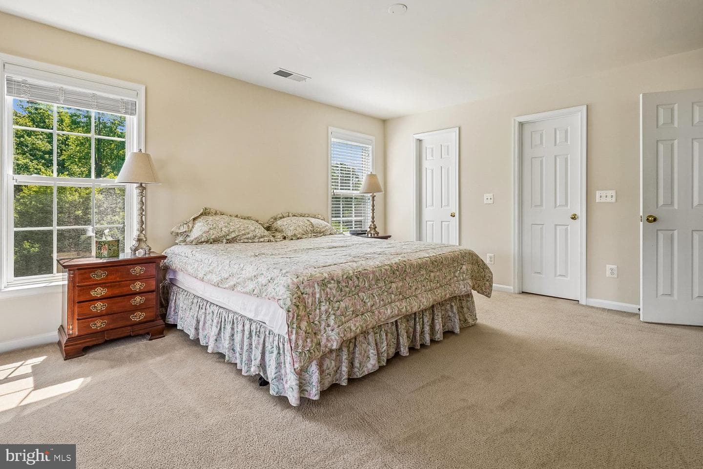 2160 Armitage Court photo 28