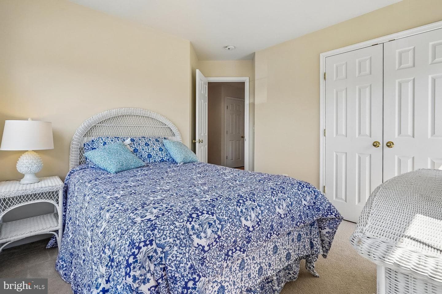 2160 Armitage Court photo 36