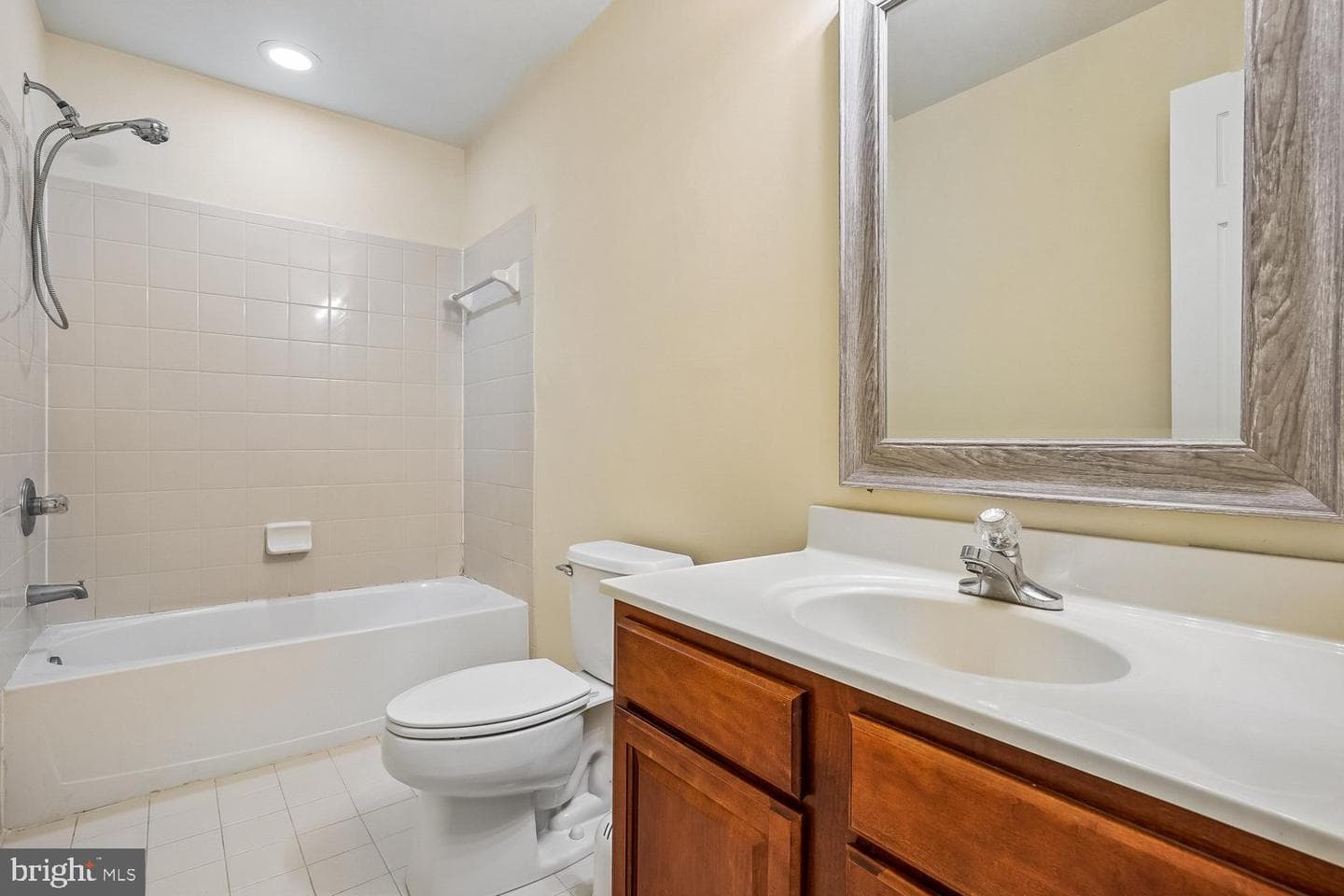 2160 Armitage Court photo 48