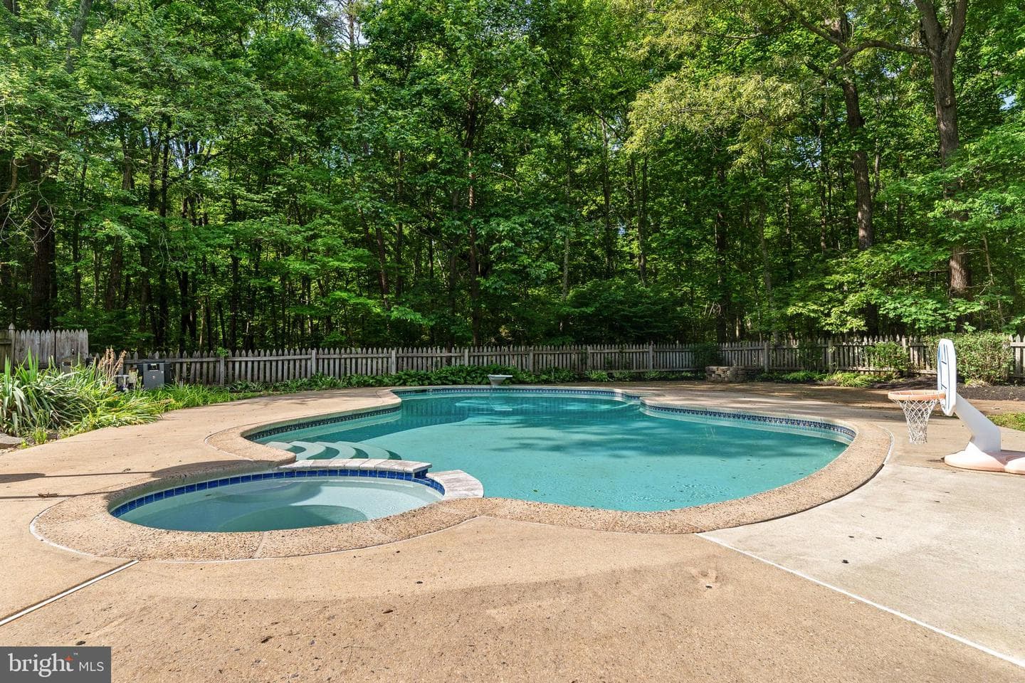 10080 Greenwich Wood Drive photo 18