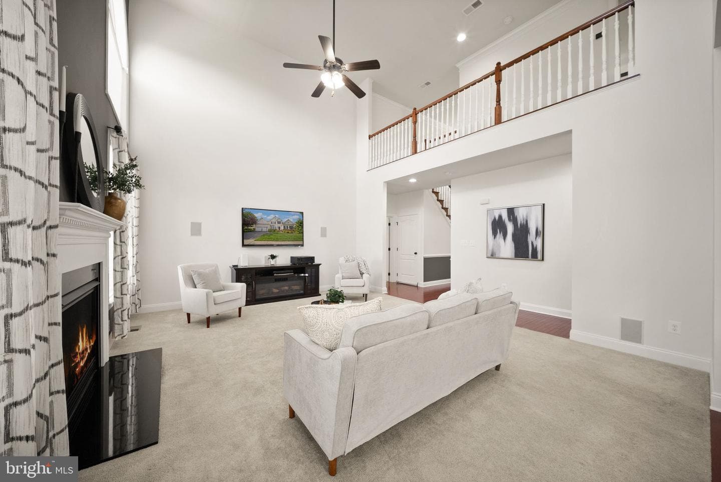 4664 Glass Mountain Way photo 12