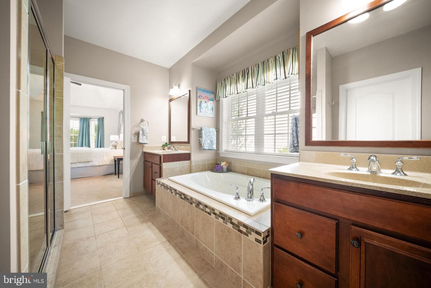 4664 Glass Mountain Way photo 30
