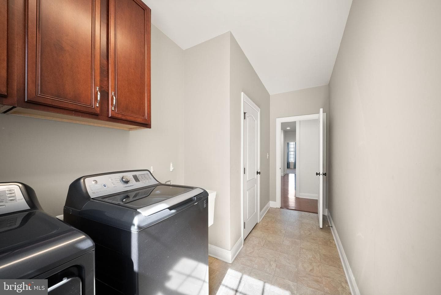 4664 Glass Mountain Way photo 40