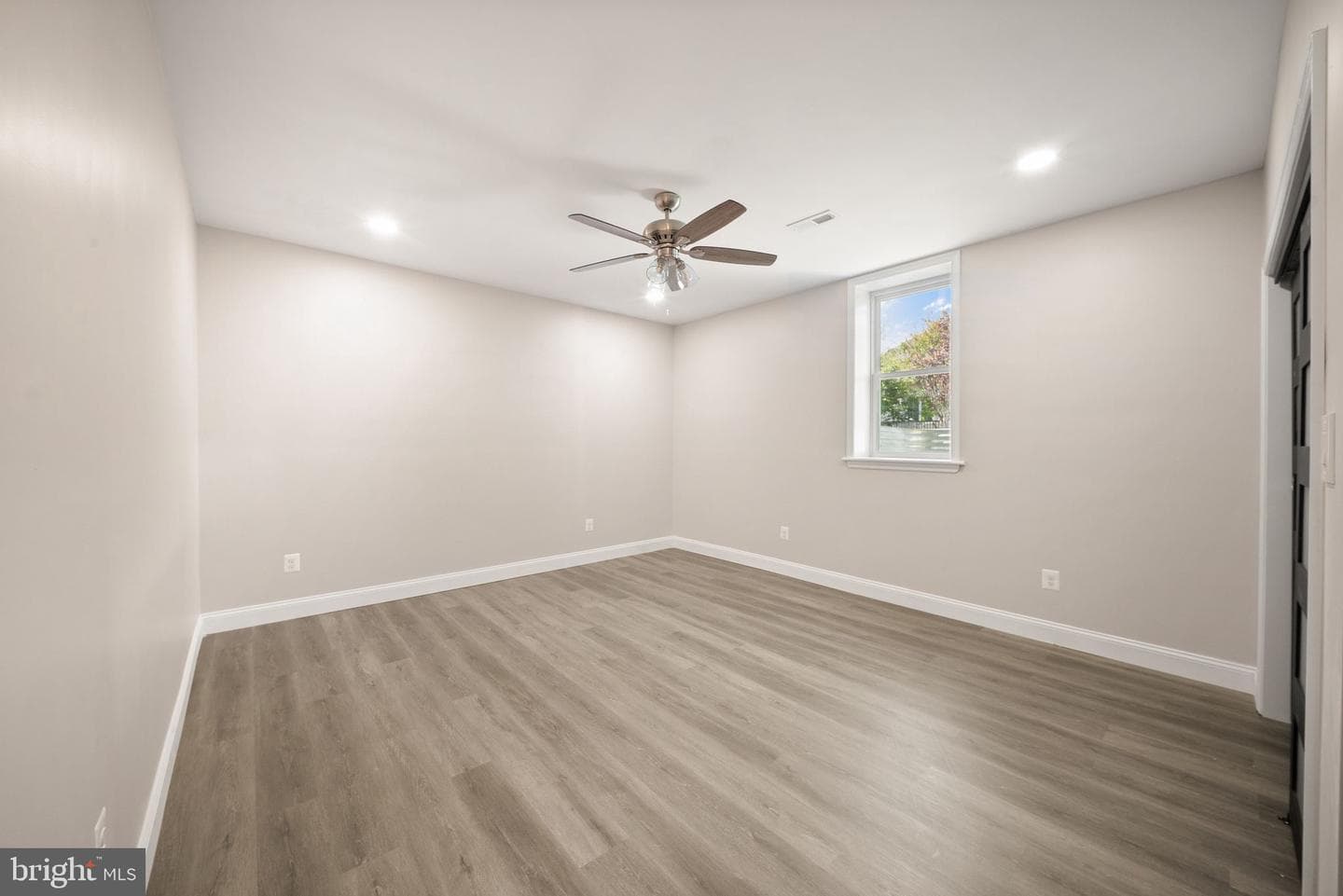 4664 Glass Mountain Way photo 63