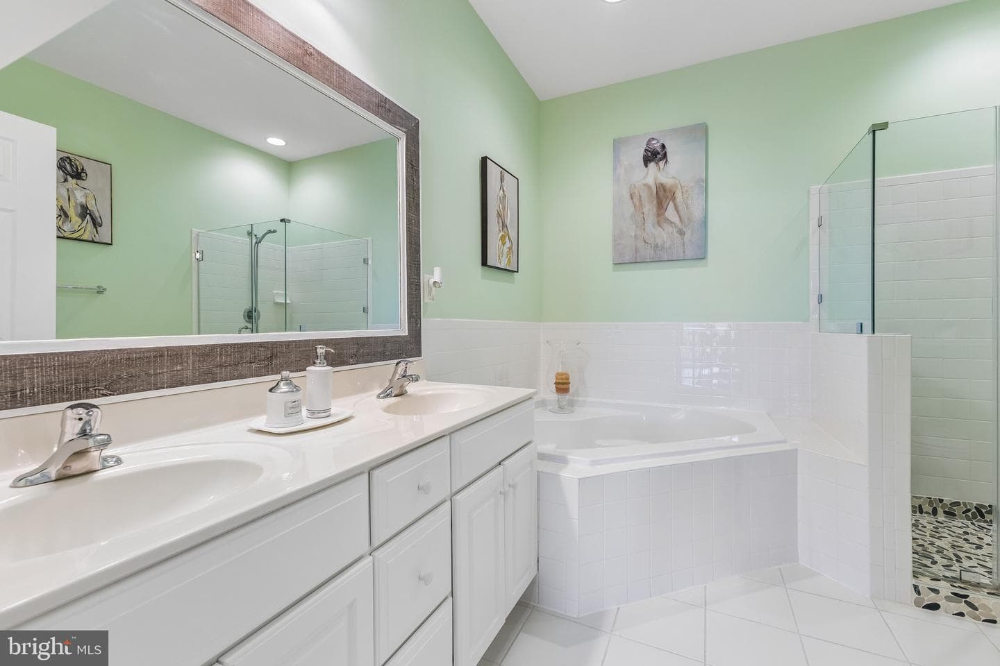 830 Belmont Bay Drive #406 photo 16