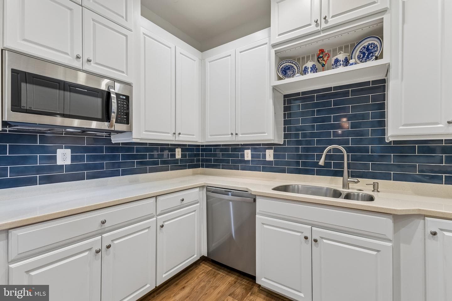830 Belmont Bay Drive #406 photo 4