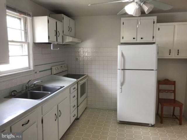 1114 Burton Street photo 5