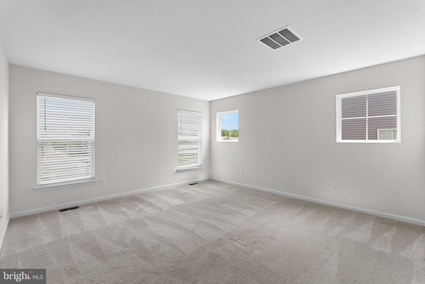 8192 Broad Place photo 24