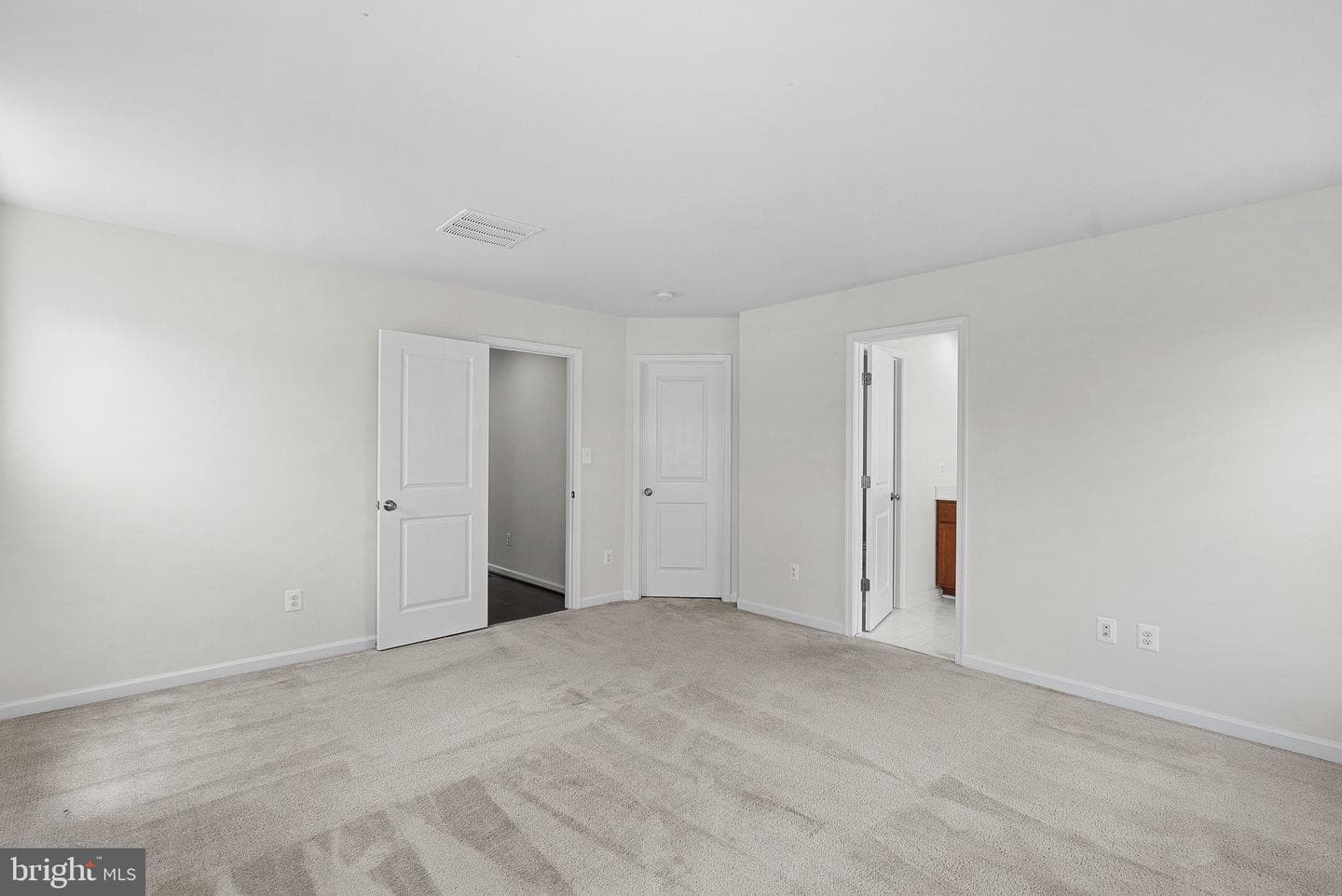 8192 Broad Place photo 25