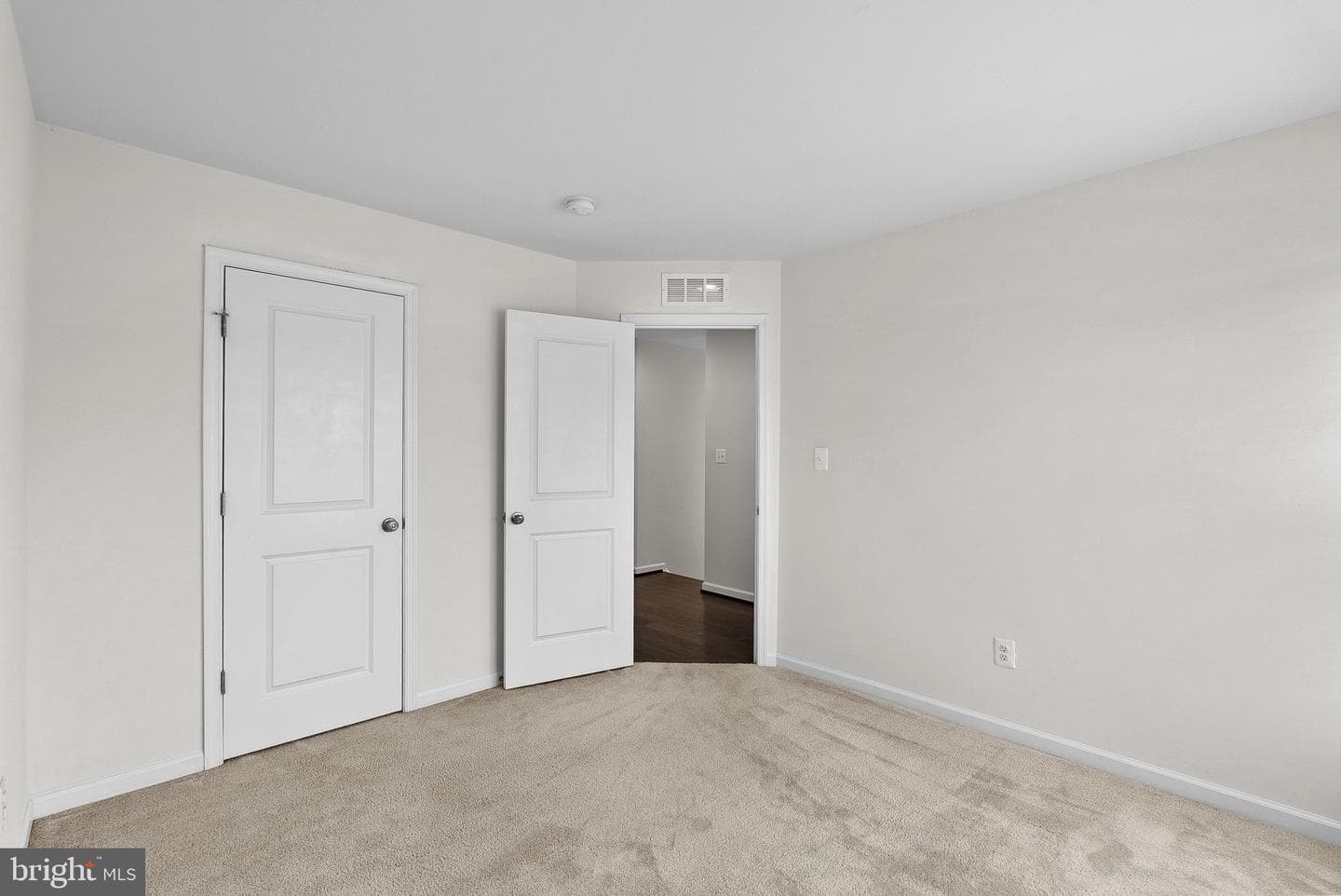 8192 Broad Place photo 41