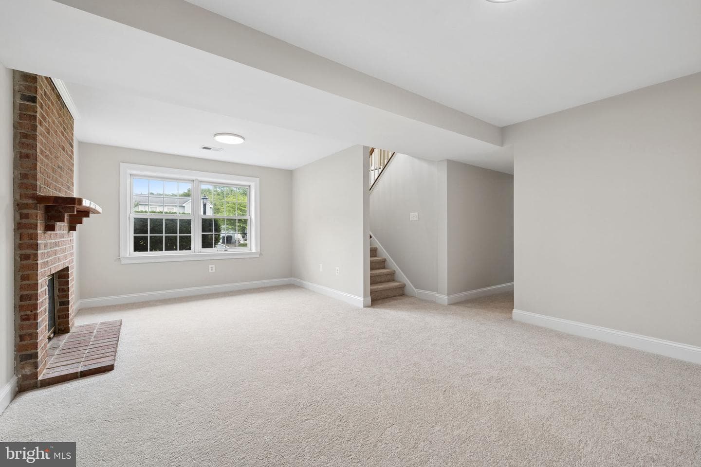 5842 Riverside Drive photo 24