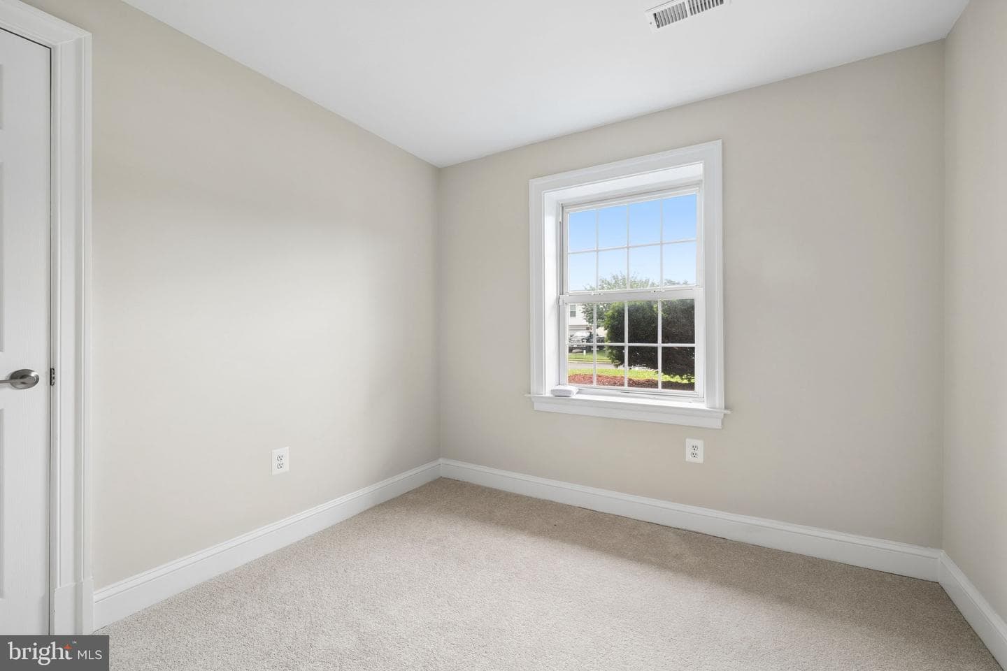 5842 Riverside Drive photo 34
