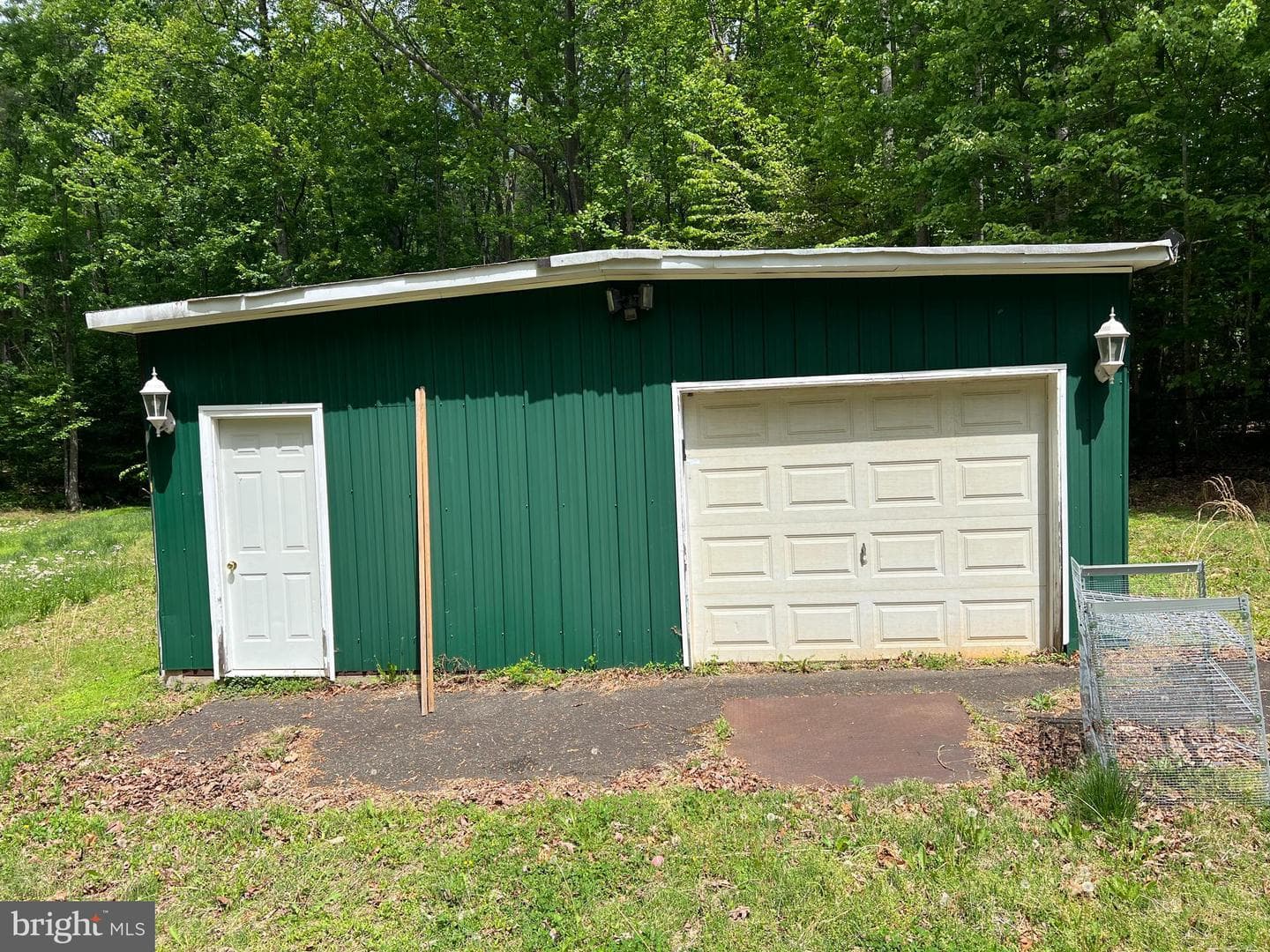 5891 Anthoney Drive photo 5