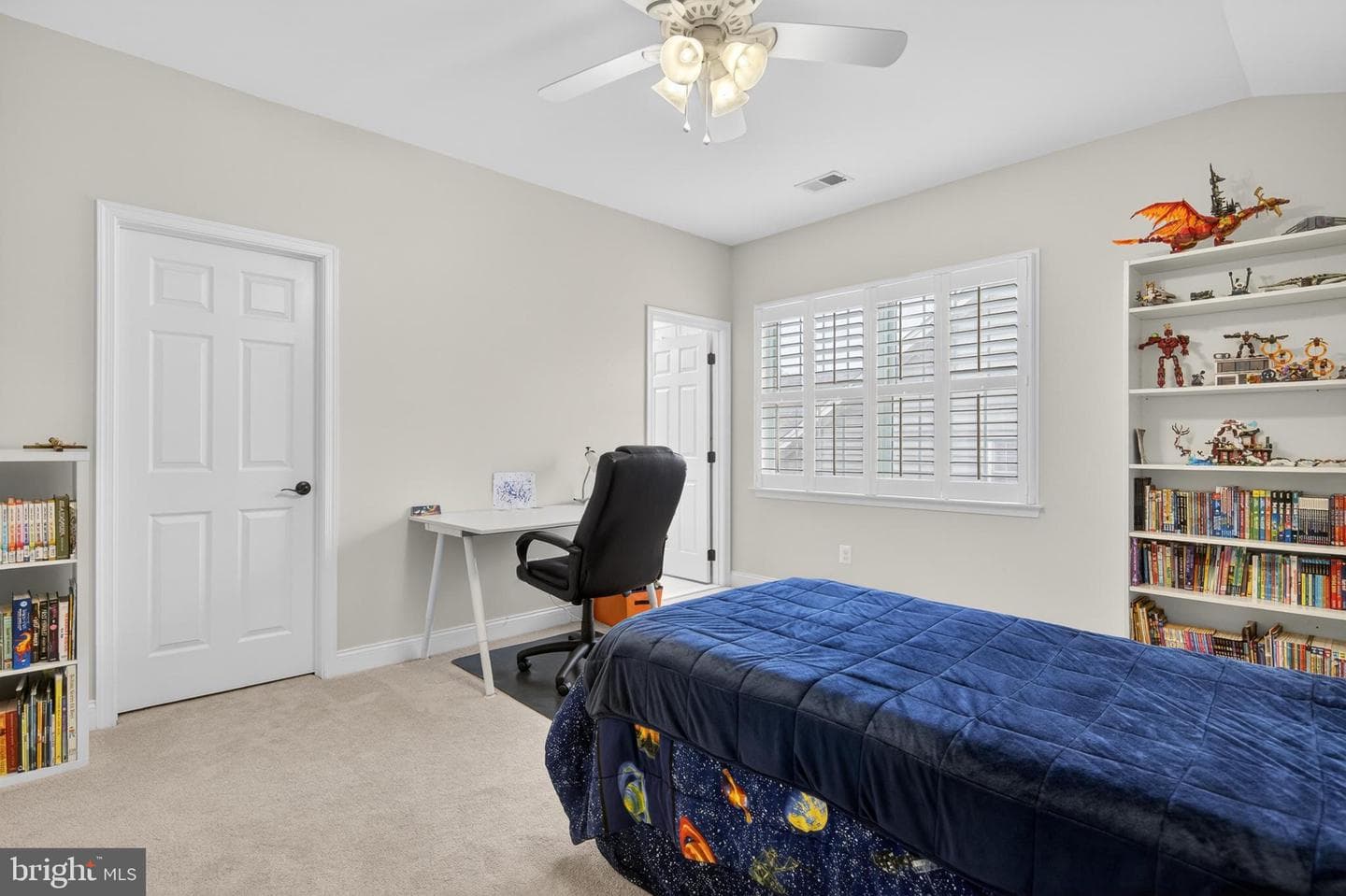 15709 Tanning House Place photo 44
