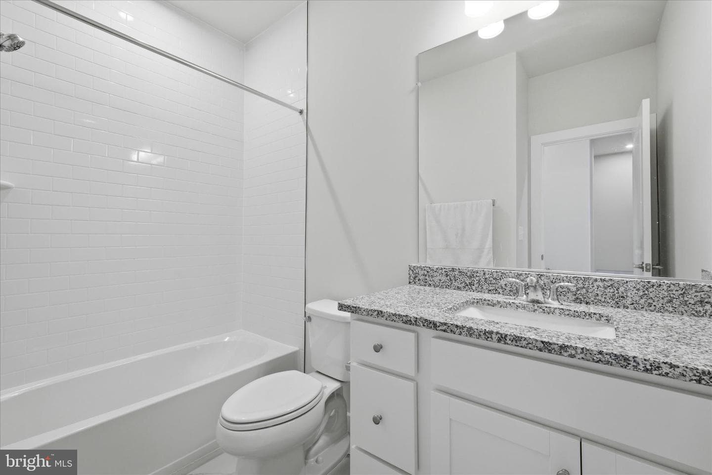 18351 Moss Garden Road photo 31