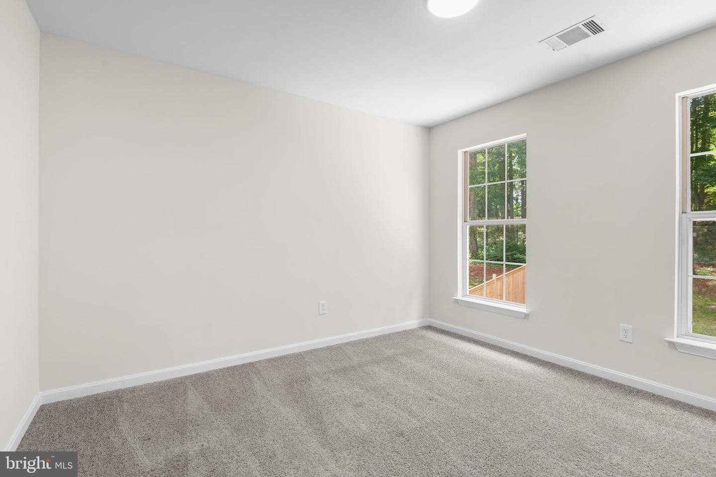 4925 Frishman Court photo 54