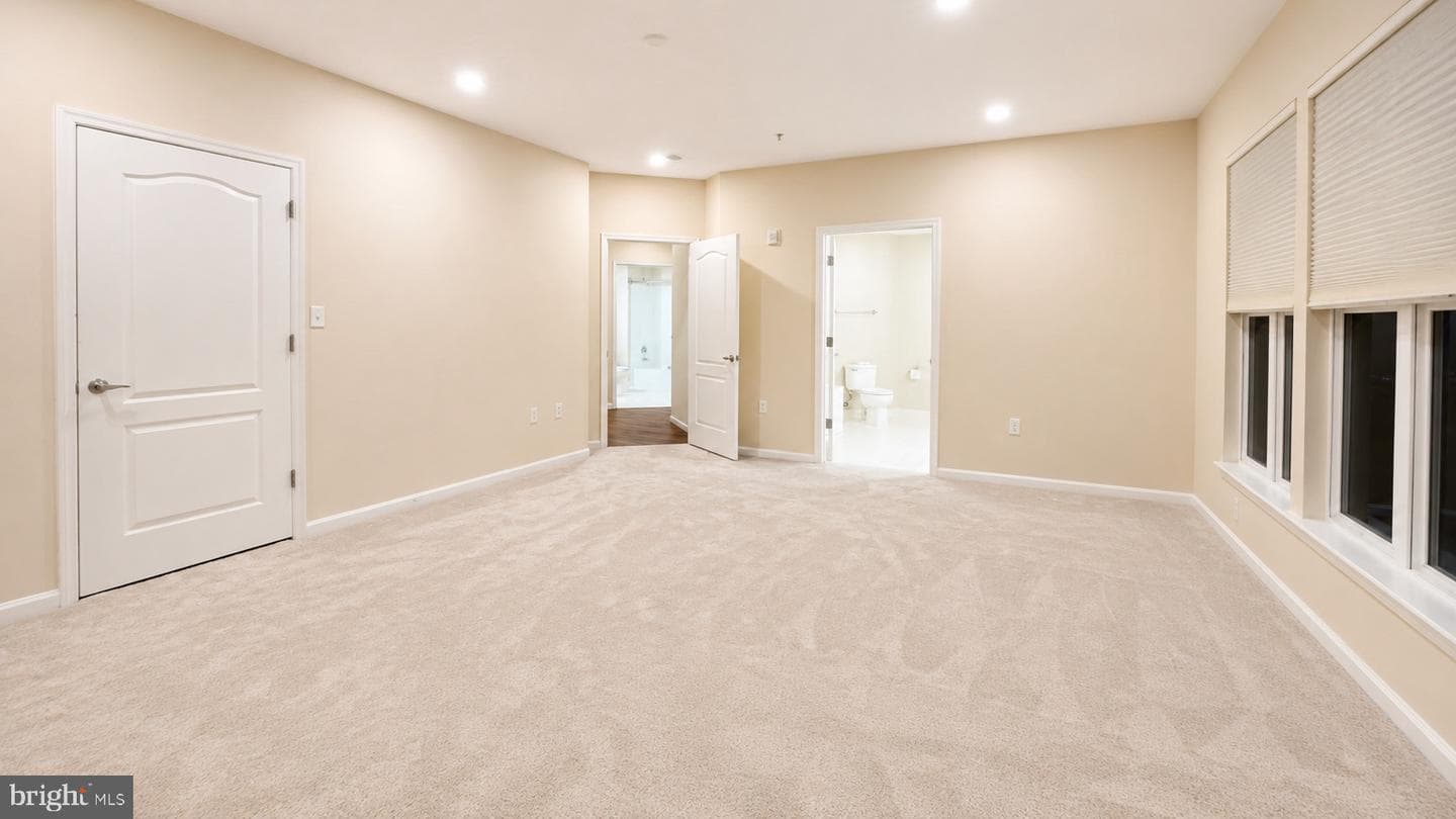 1641 Ladue Court #304 photo 10