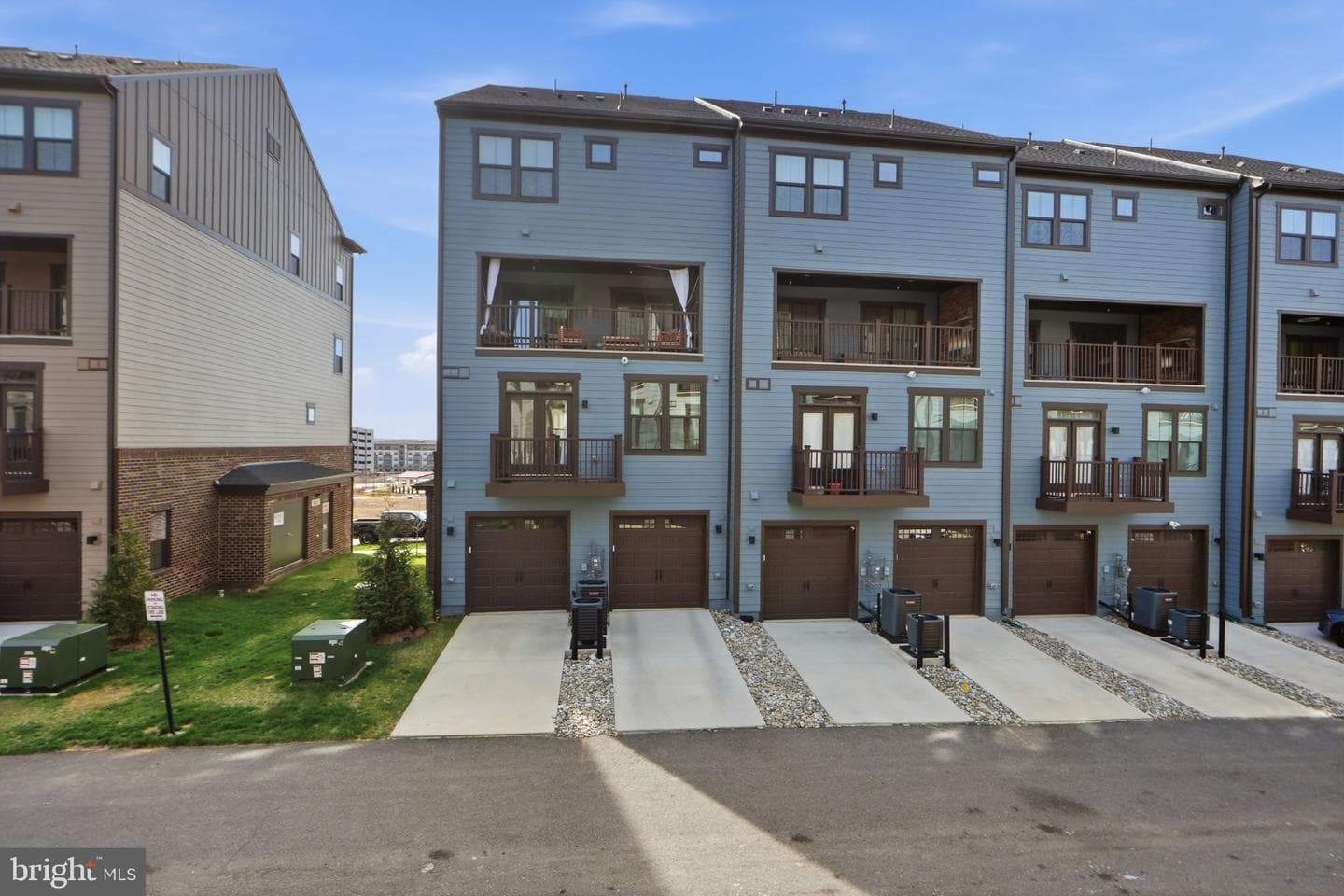 1670 Kirkman Street photo 25