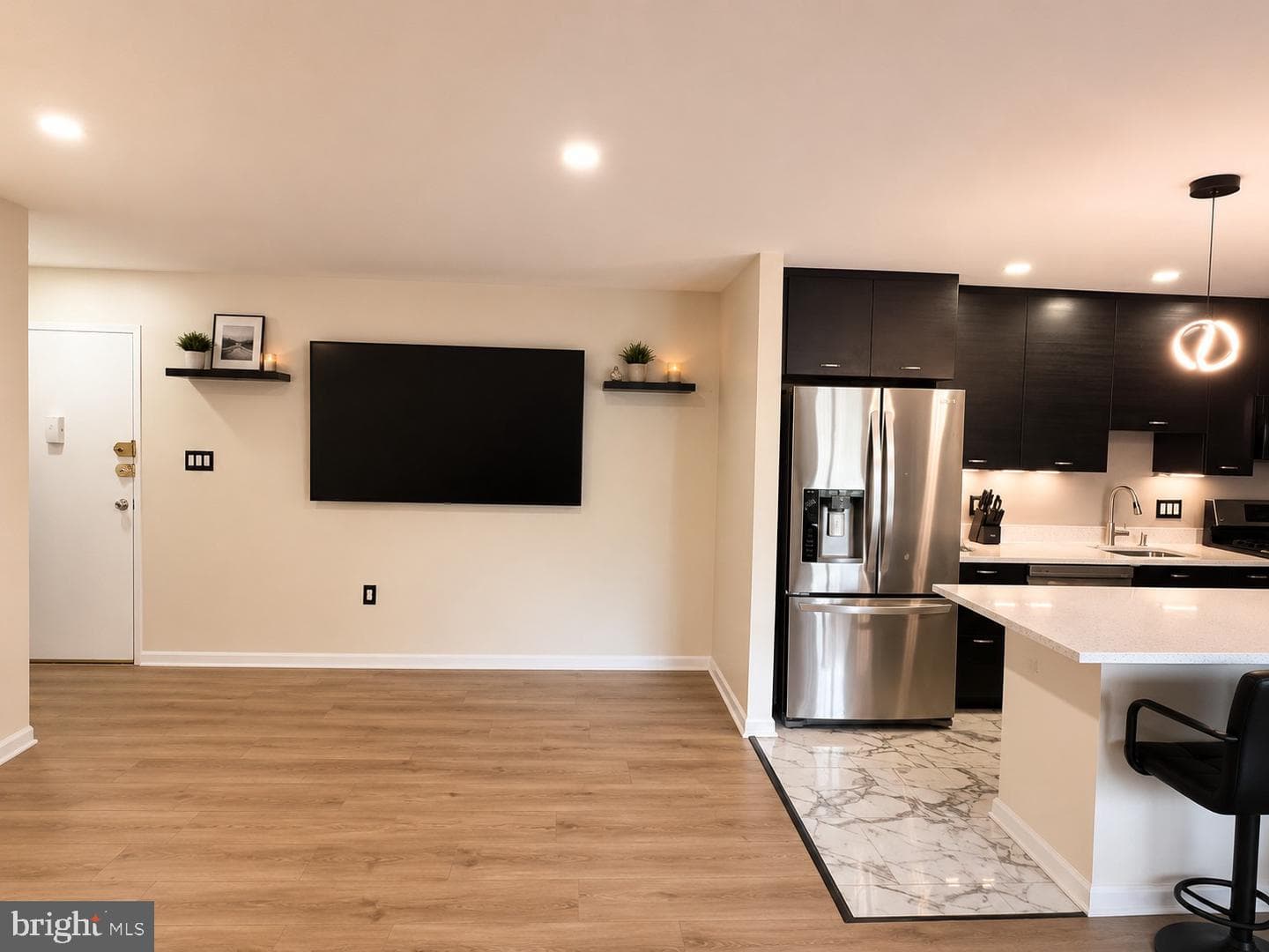 1604 Renate Drive #102, Woodbridge