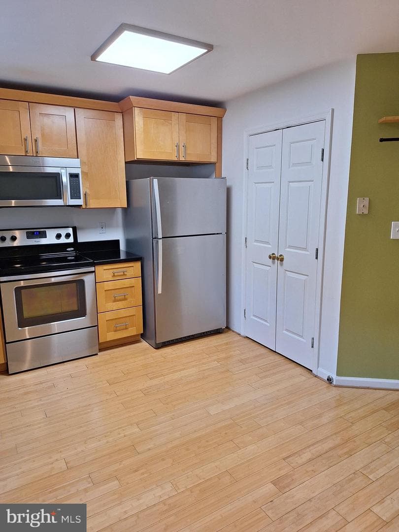 13010 Abner Avenue photo 10