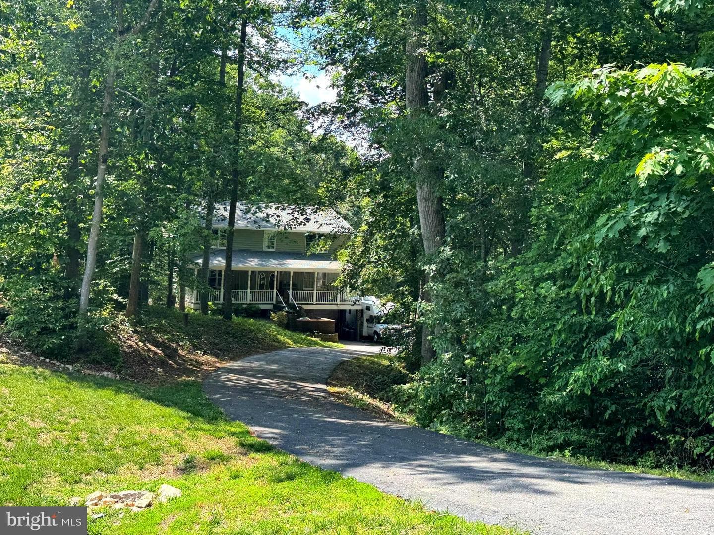 11646 Howitzer Ln, Woodbridge