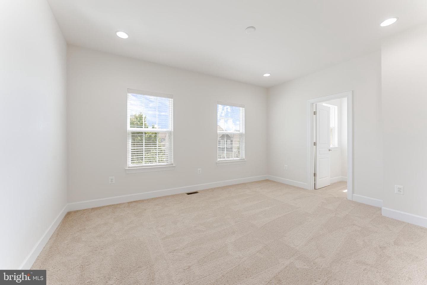 5829 Amanda Rose Lane photo 24