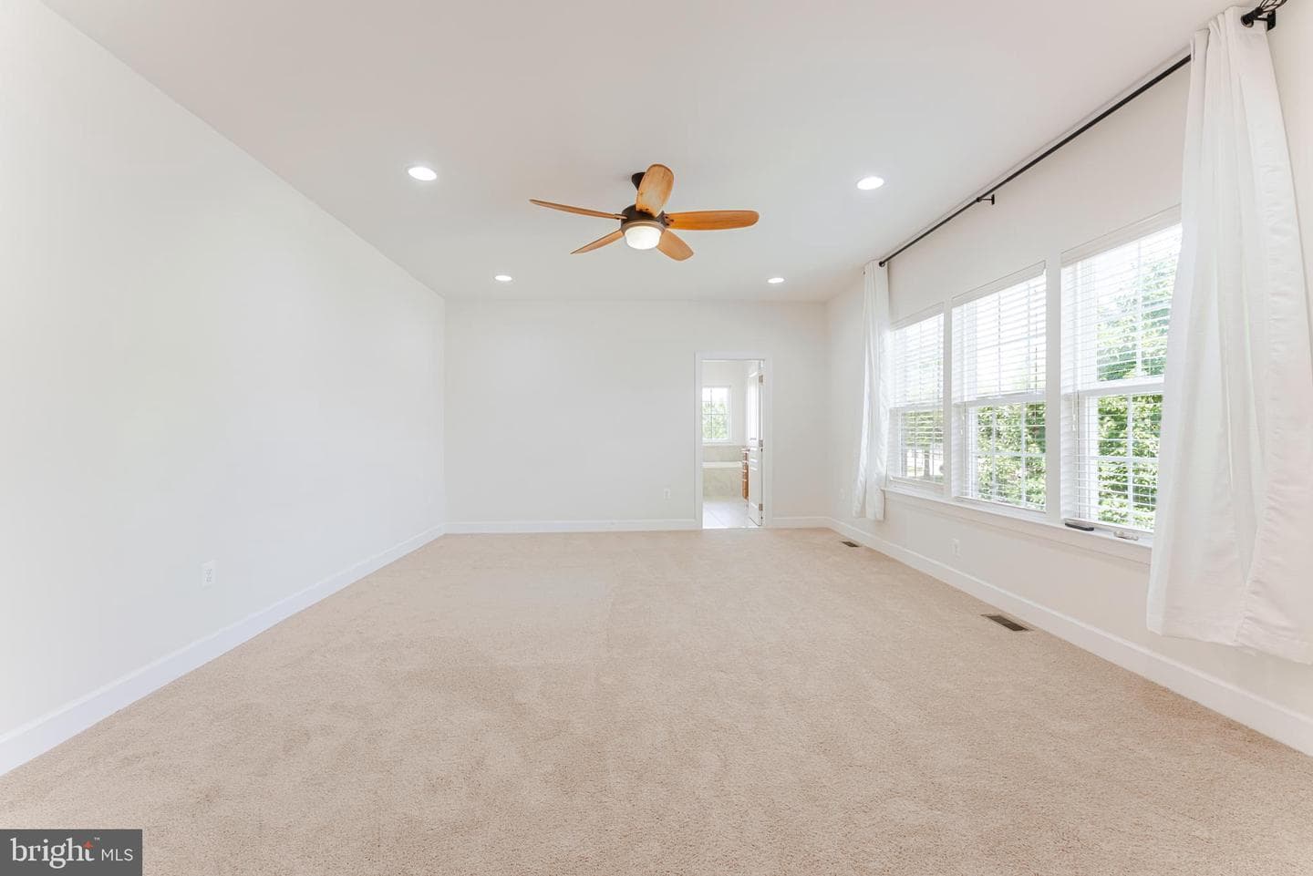 5829 Amanda Rose Lane photo 29
