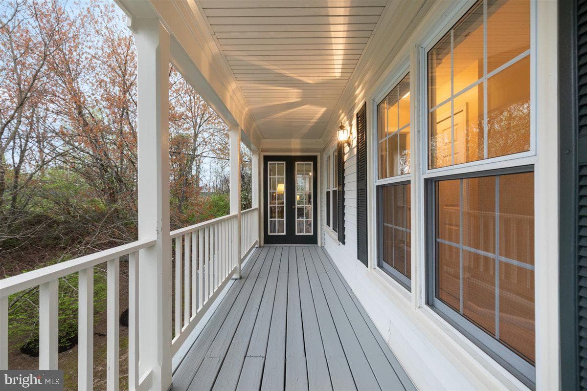 12848 Mill House Court photo 32