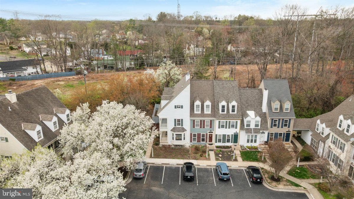 12848 Mill House Court photo 49