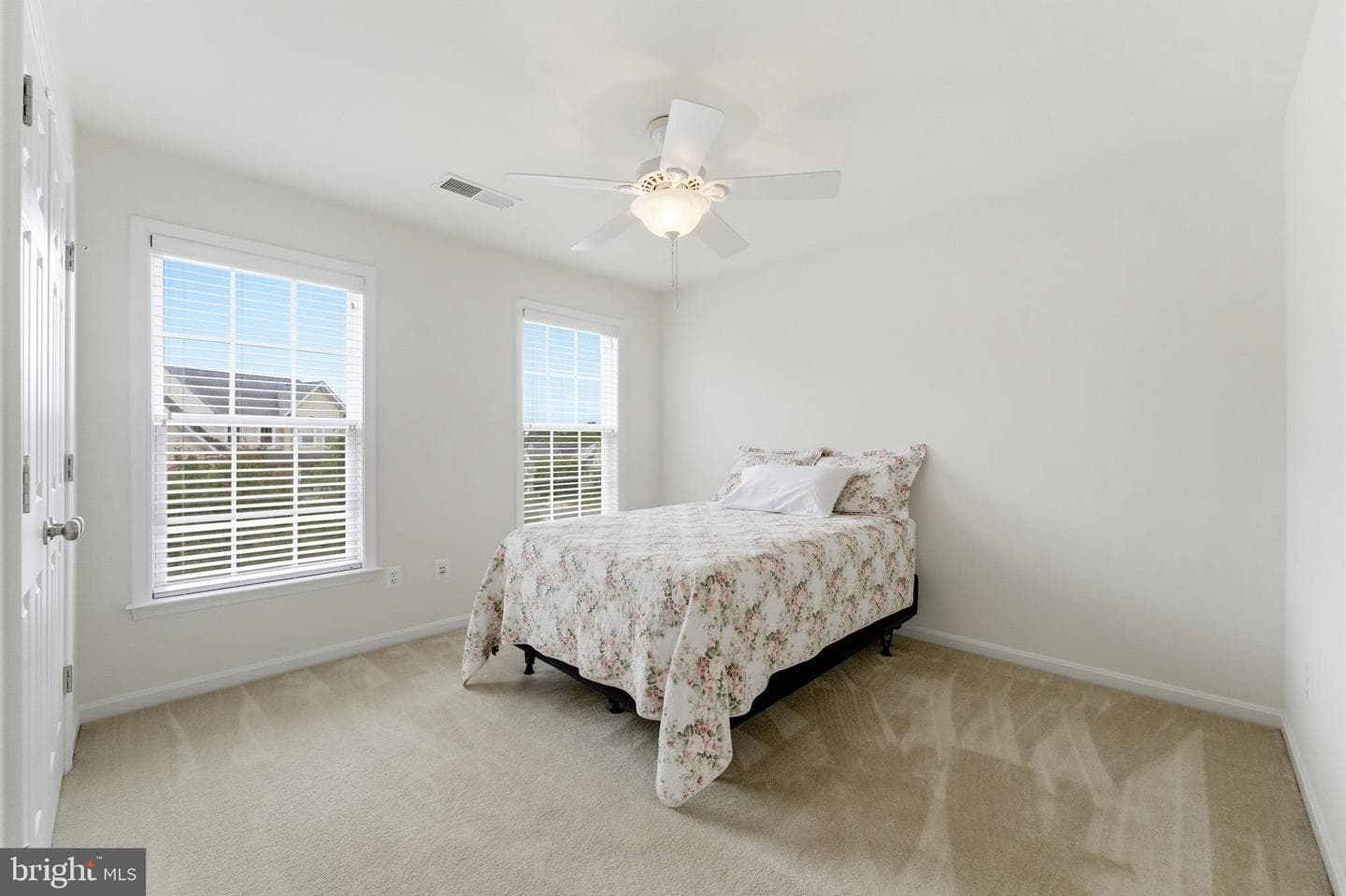 7412 Pensacola Place photo 40