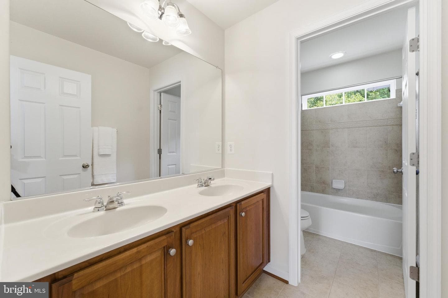 7412 Pensacola Place photo 46