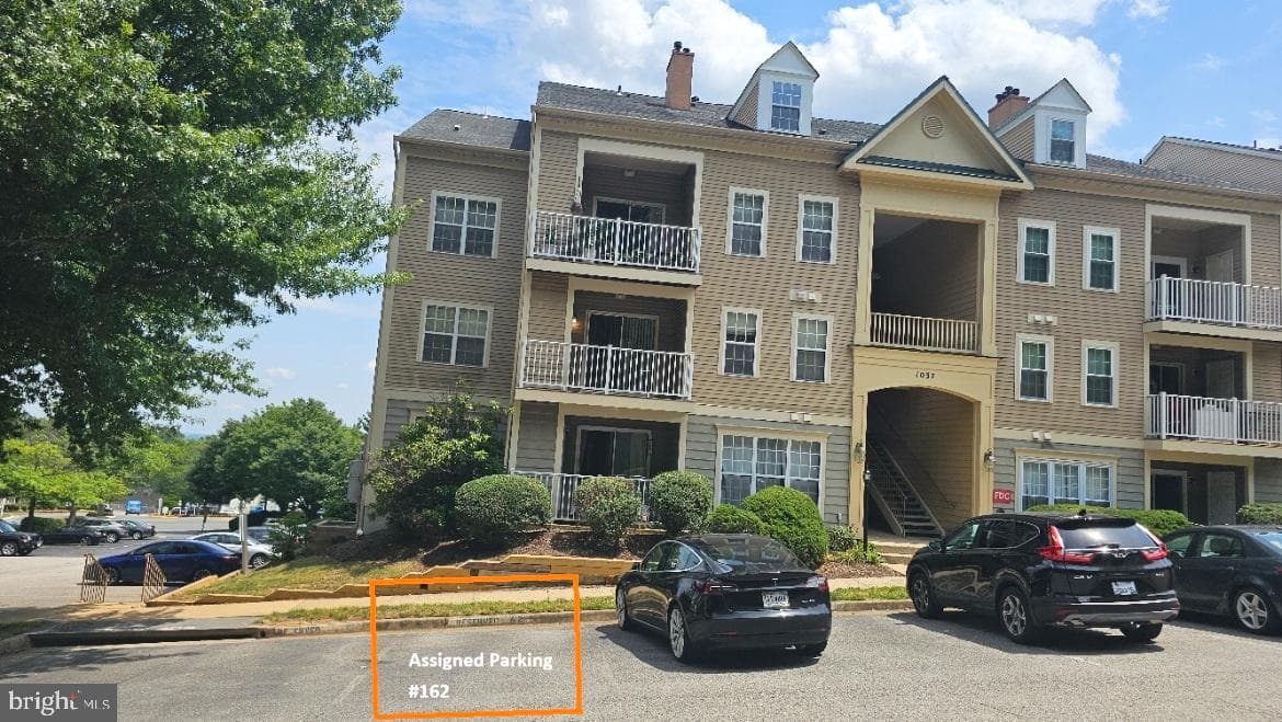 1037 Gardenview Loop # 302, Woodbridge
