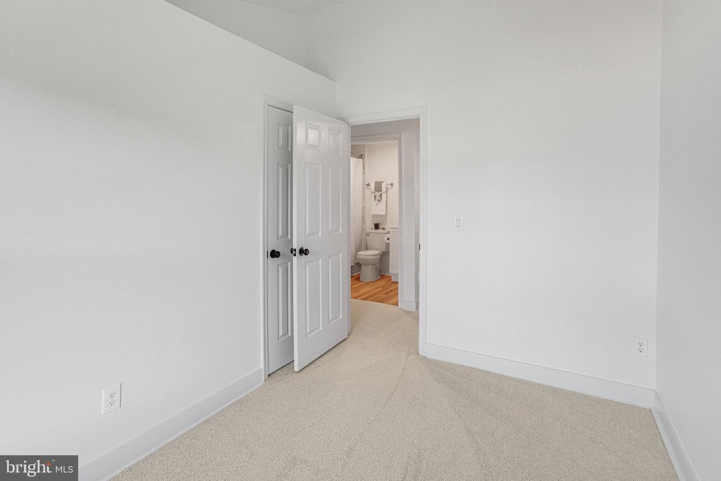 16948 Point Pleasant Lane photo 20
