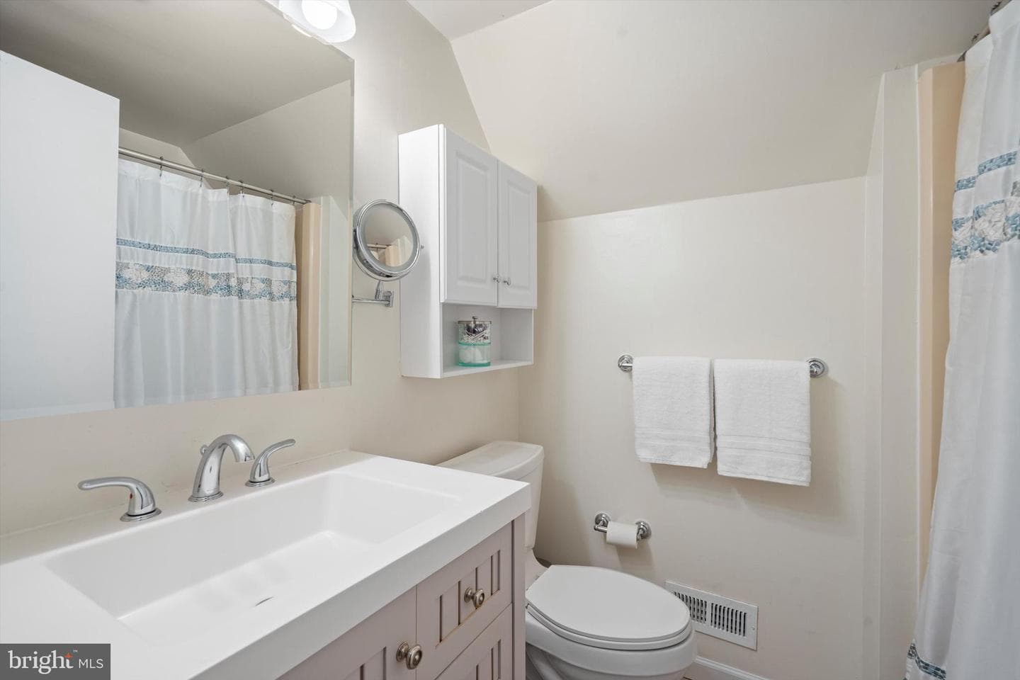 10829 Moore Drive photo 23