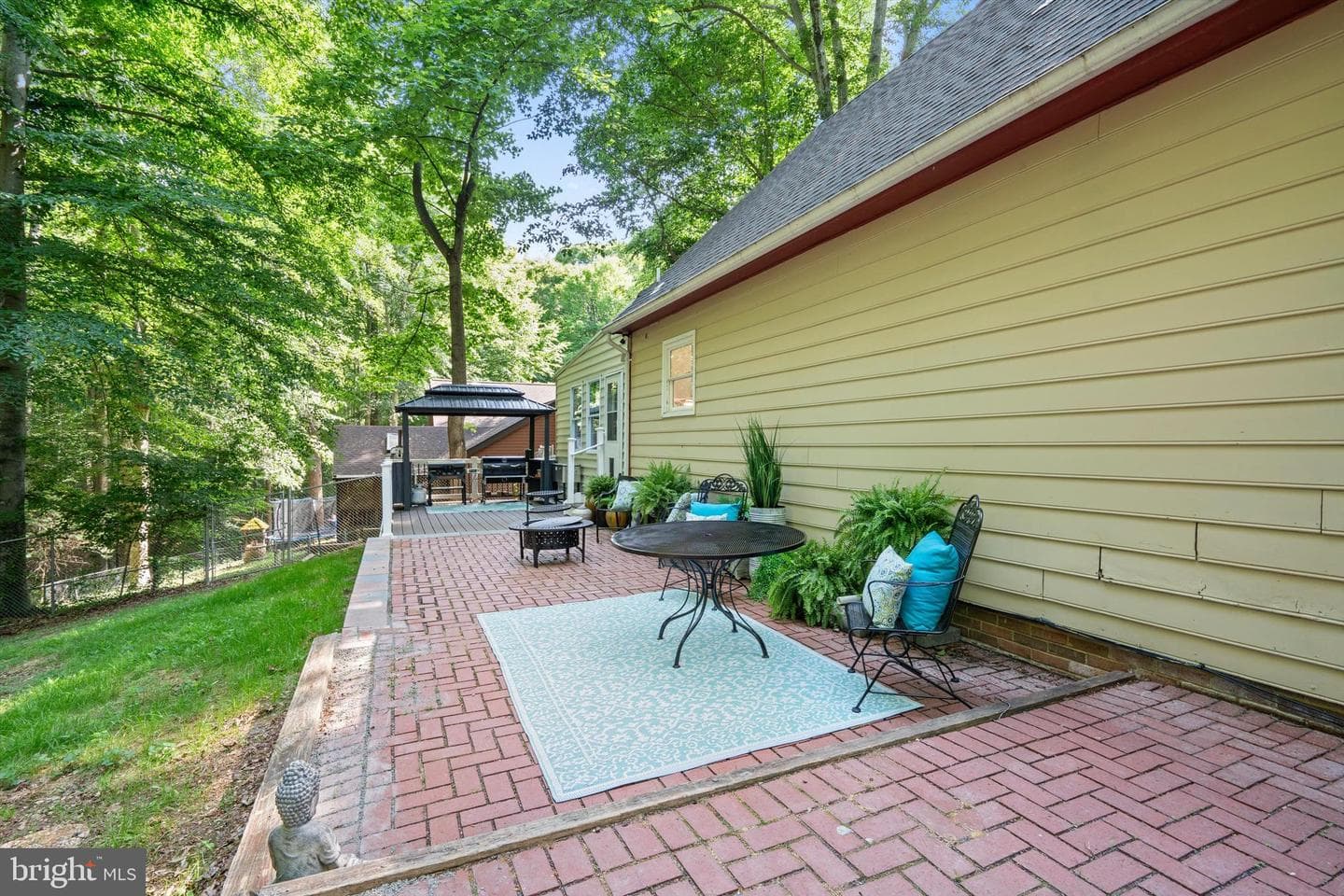 10829 Moore Drive photo 25