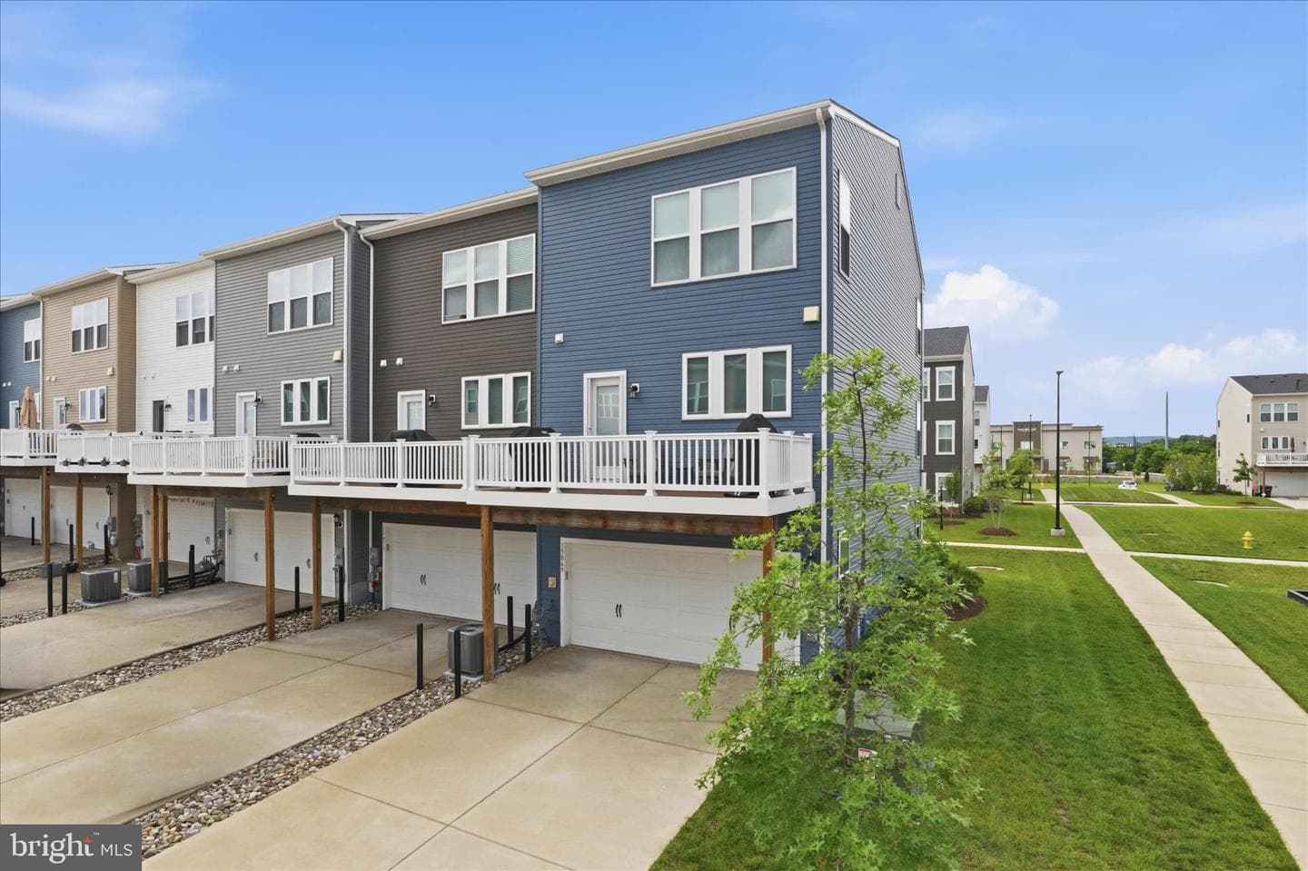 15069 Jaxton Square Lane photo 30