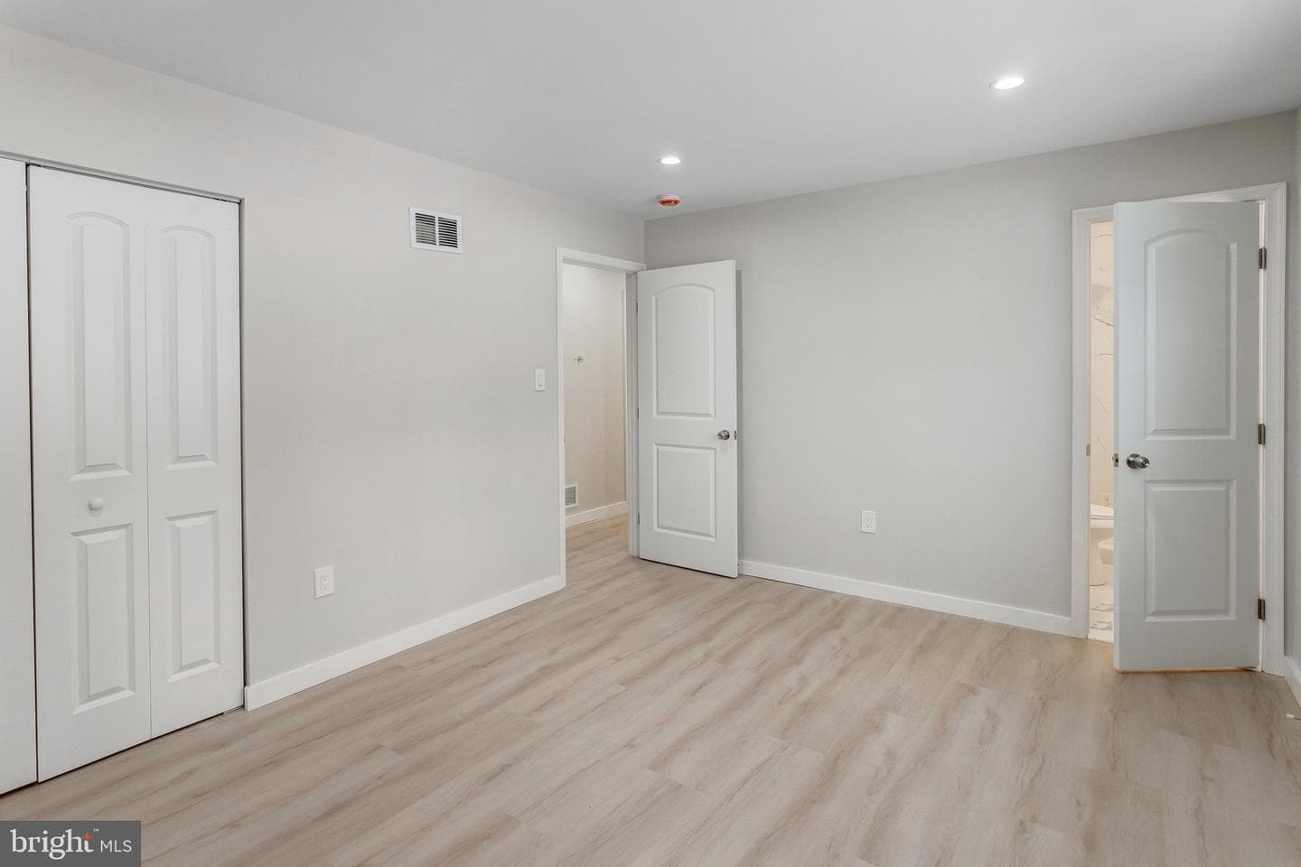 4802 Korvett Drive photo 15