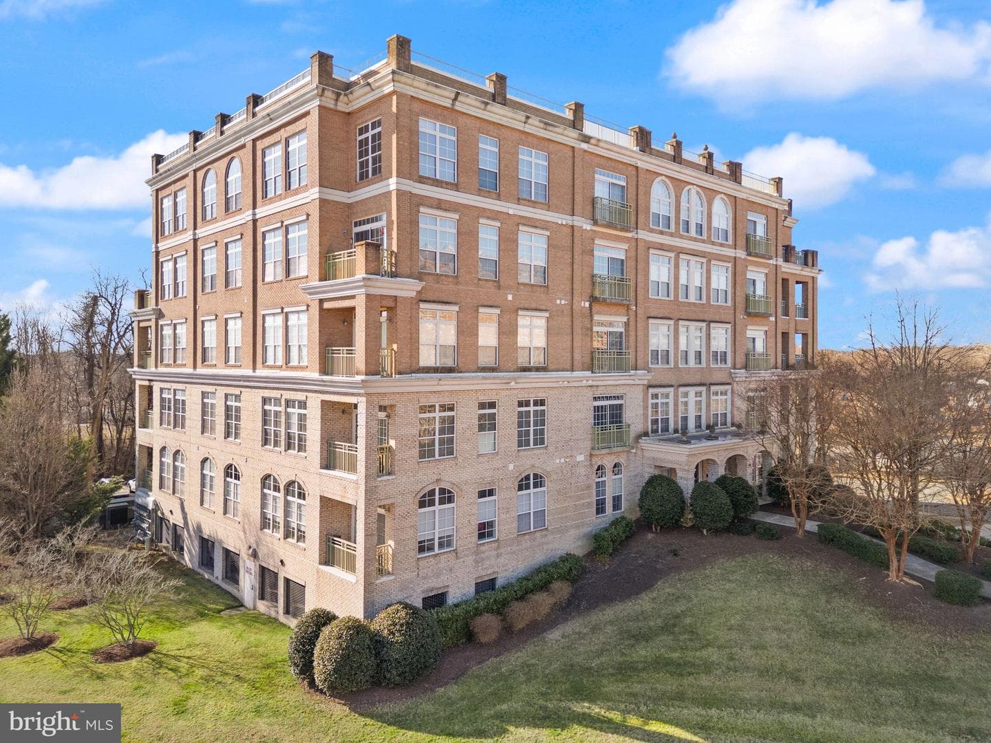 810 Belmont Bay Drive #201, Woodbridge