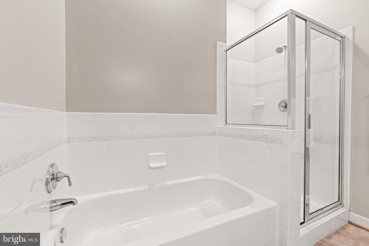 810 Belmont Bay Drive #201 photo 25