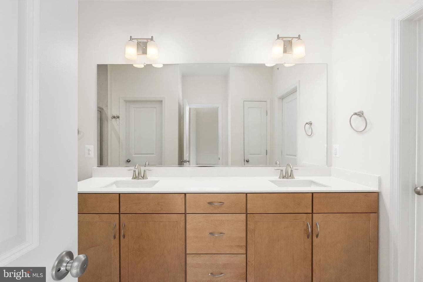2542 Neabsco Common Place photo 24
