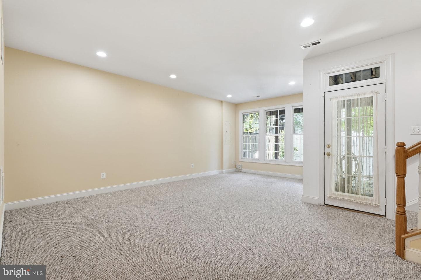 6830 Witton Circle photo 20